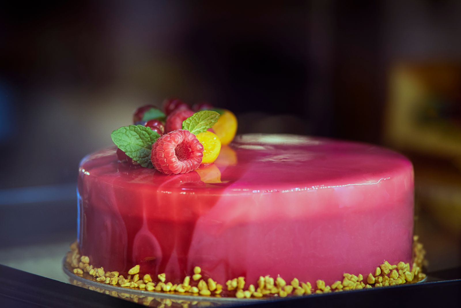 Démo pâtisserie : entremets miroir framboise
